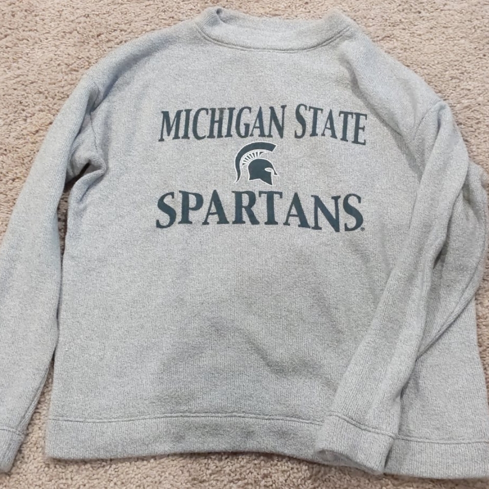 Crew neck sweater